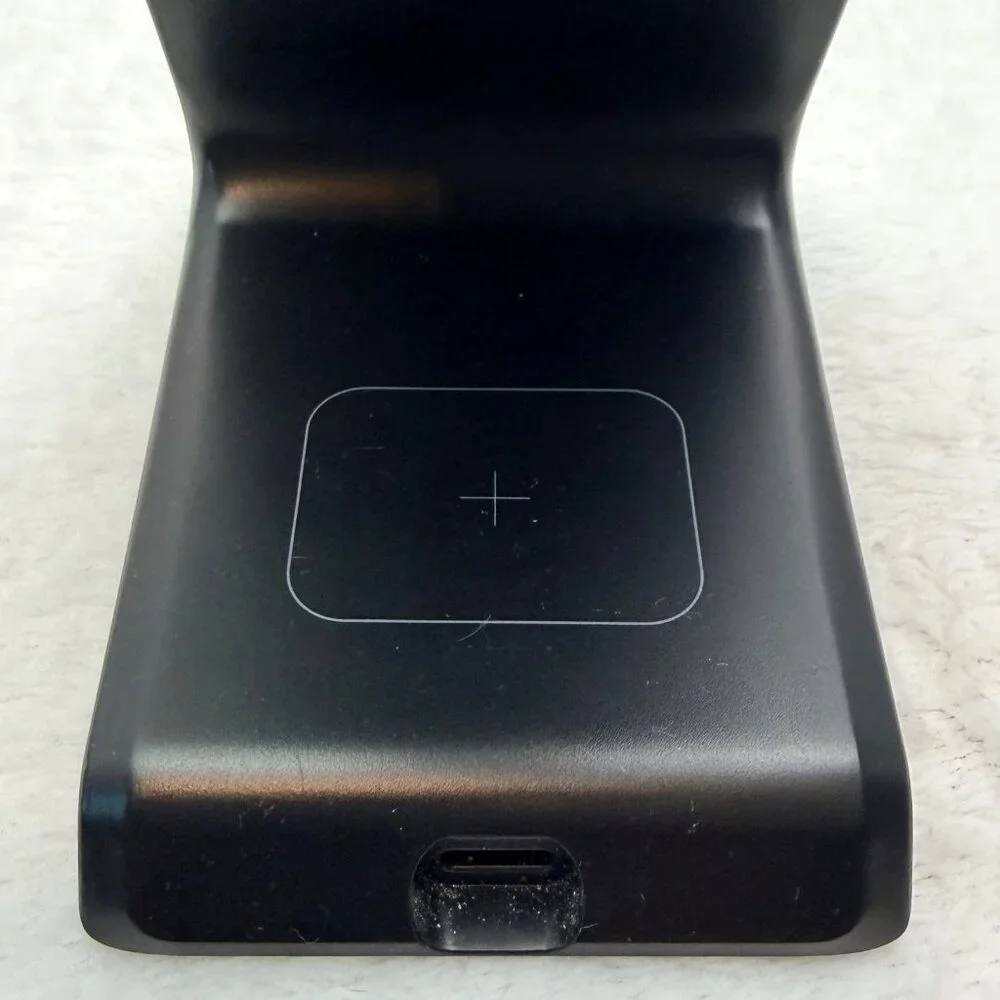 3 in 1 Wireless Charging Station for Socket/Otterbox 10MM Compatible